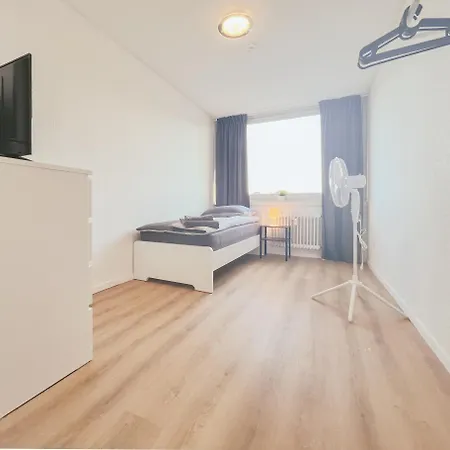 Home4now Dor04 Monteursunterkunft In I 3 Schlafzimmer Für 6 Personen I Küche I Gäste Wc I Smarttv I Wifi *